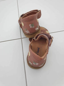 Pre-Loved Petit Nord Sandals Size 24