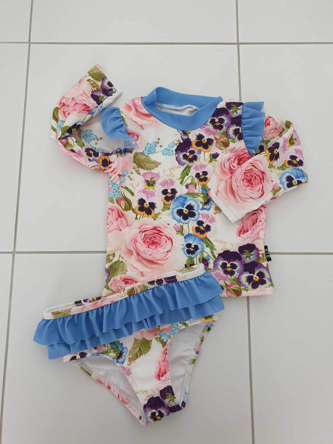 Pre-Loved Rock Your Baby Togs size 2